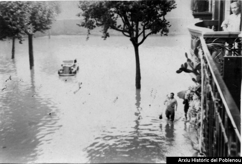 07943 Inundació a Llacuna 1951