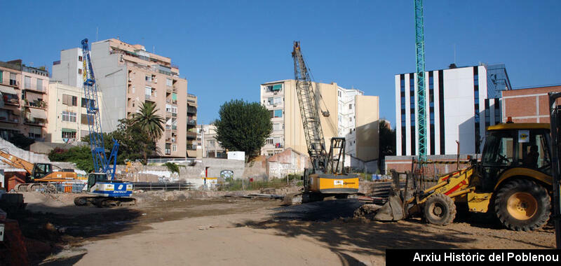 10924 Habitatges al Cànem 2011