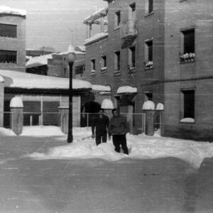 10948 Escola Pius XII amb neu 1962