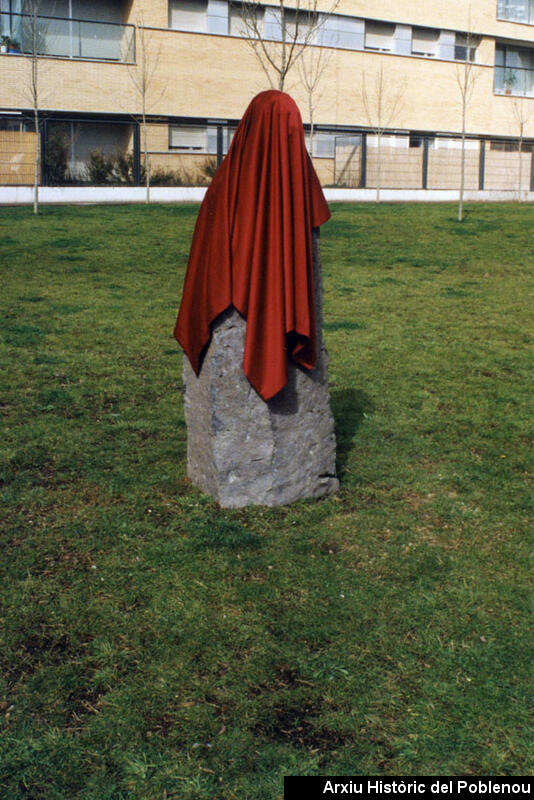 05084 Monument Ramon Calsina 2001