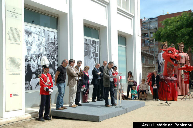 12557 Plaça Huertas 2013