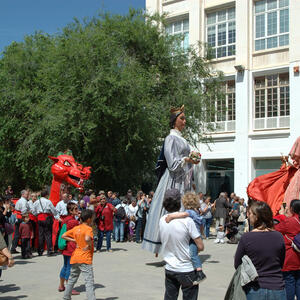 12564 Plaça Huertas 2013