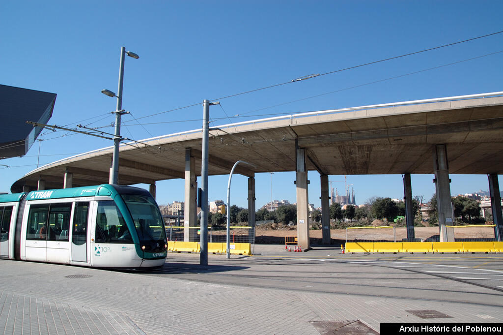 12933 Plaça Glòries 2014