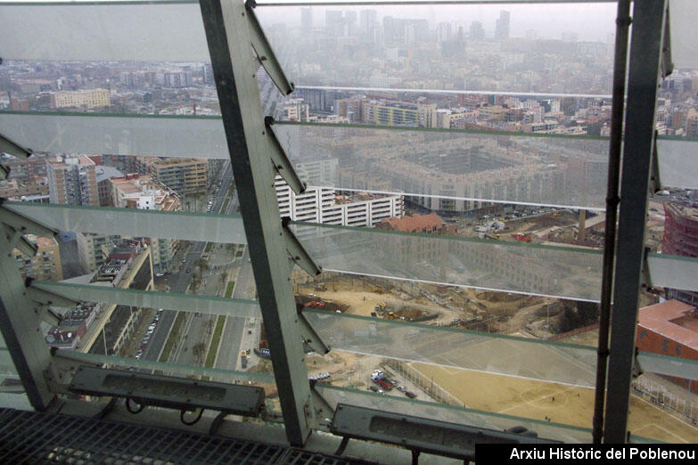 07665 Torre Agbar 2006