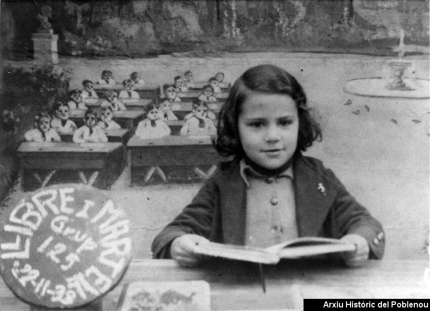 02942 Escola Llibre i Martell 1938