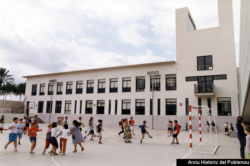 04914 Escola Vila Olímpica 2001