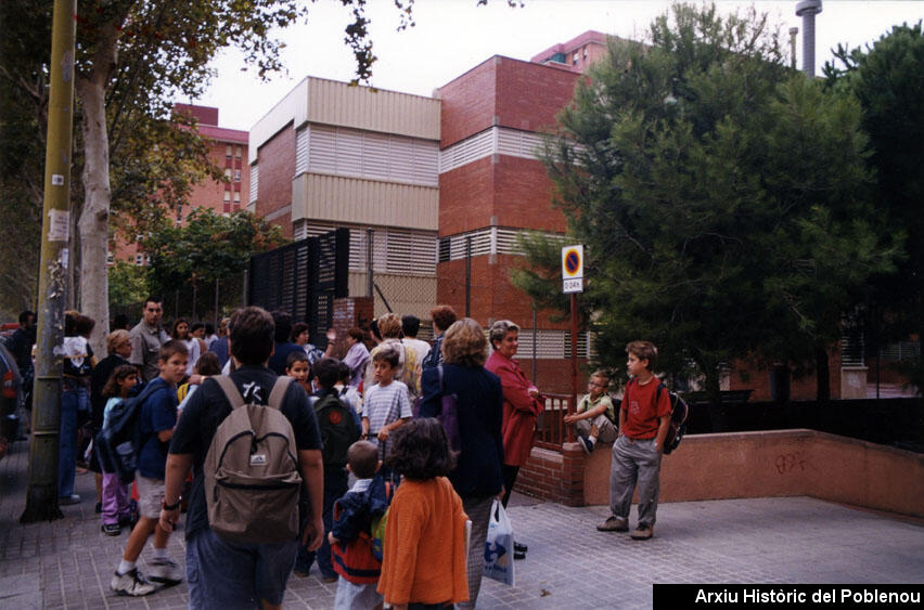 04926 Escola Brasil 2001