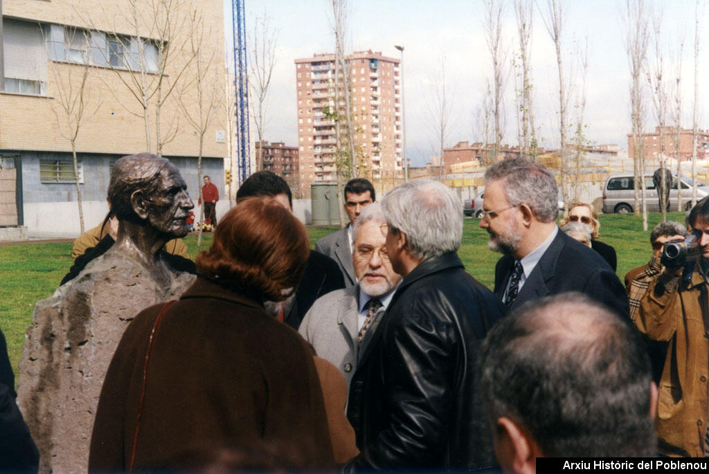 05047 Monument Ramon Calsina 2001