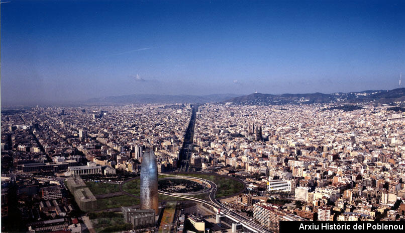 06021 Torre AGBAR 2004