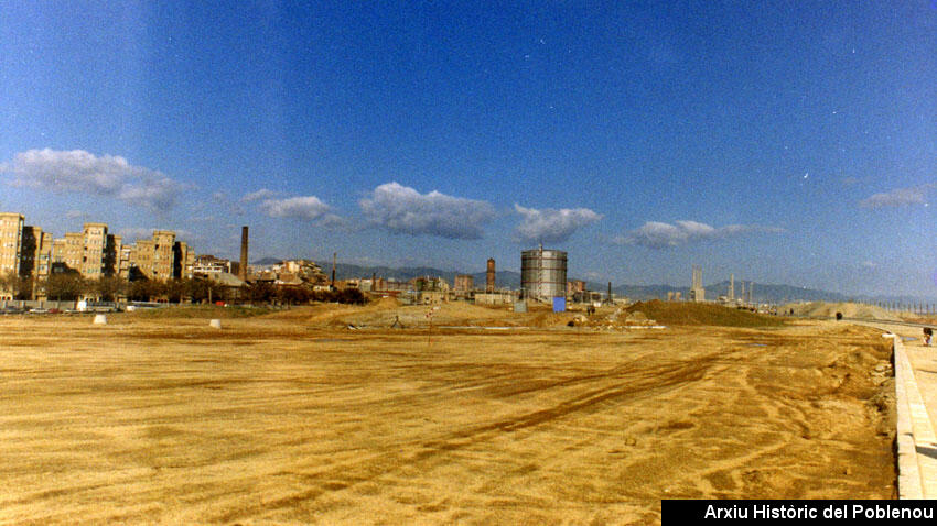 09074 Platja de la Mar Bella [1990]