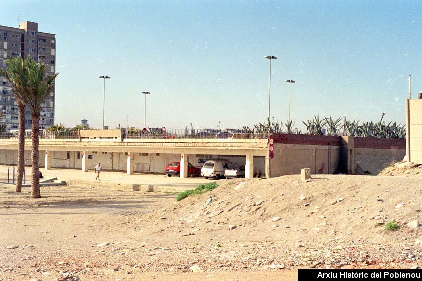 09877 Passeig marítim [1985]