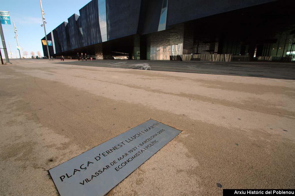 10630 Plaça Ernest Lluch 2011