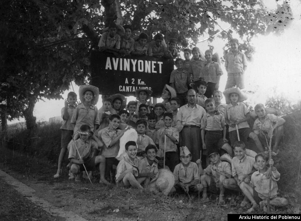 10876 Protecció de menors [1951]