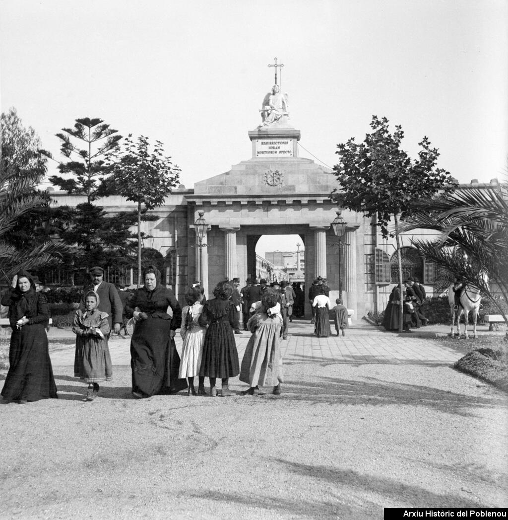 13902 Cementiri de l'est [1900]