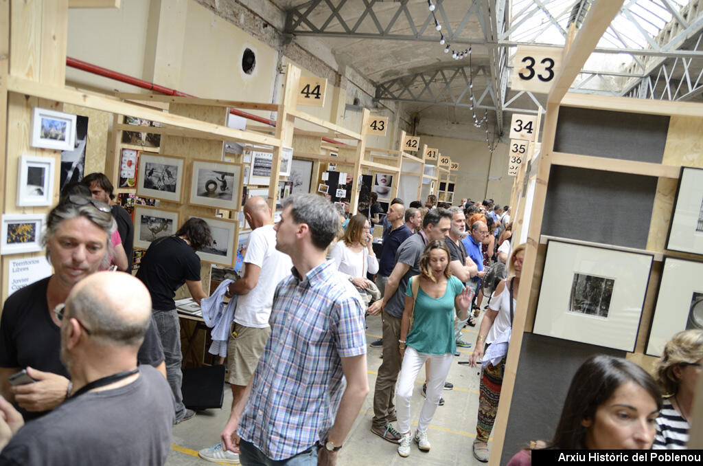 14326 Utopia Photo Market 2016