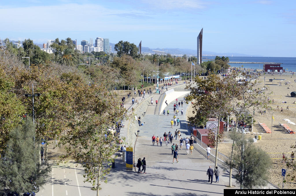 15821 Platja Nova Icària 2017