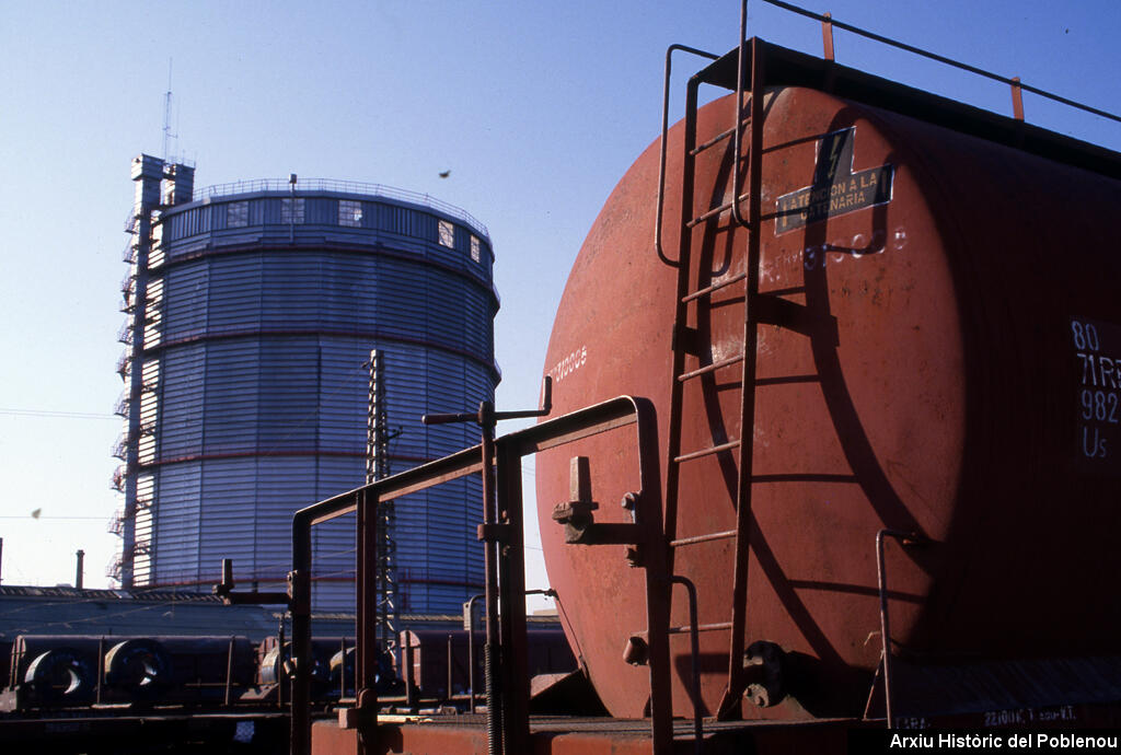 16316 Estació del Poblenou [1988]