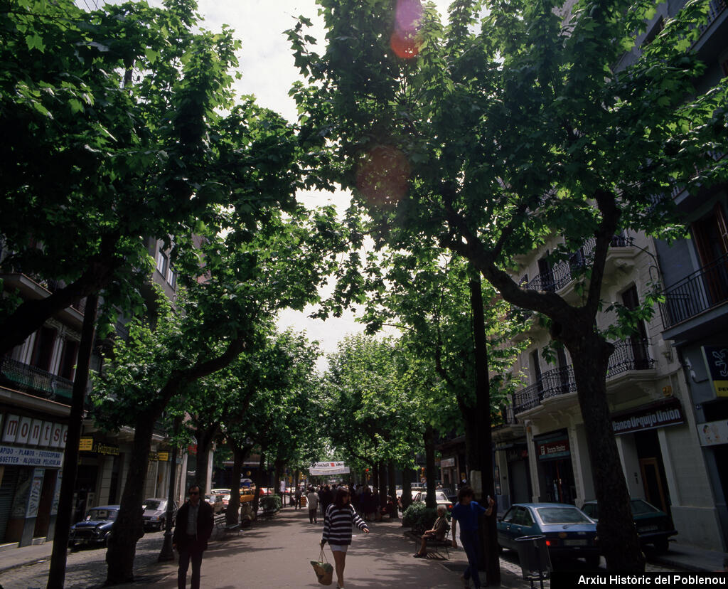 16372 Rambla del Poblenou [1987]