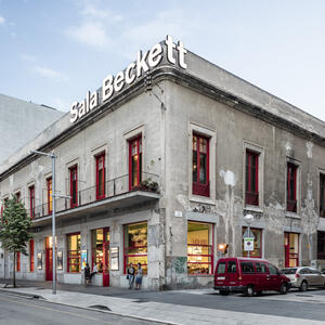 18455 Sala Beckett  2017