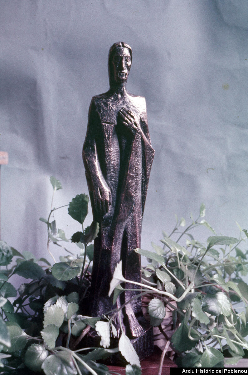 21191 Escultura Ricart 1985