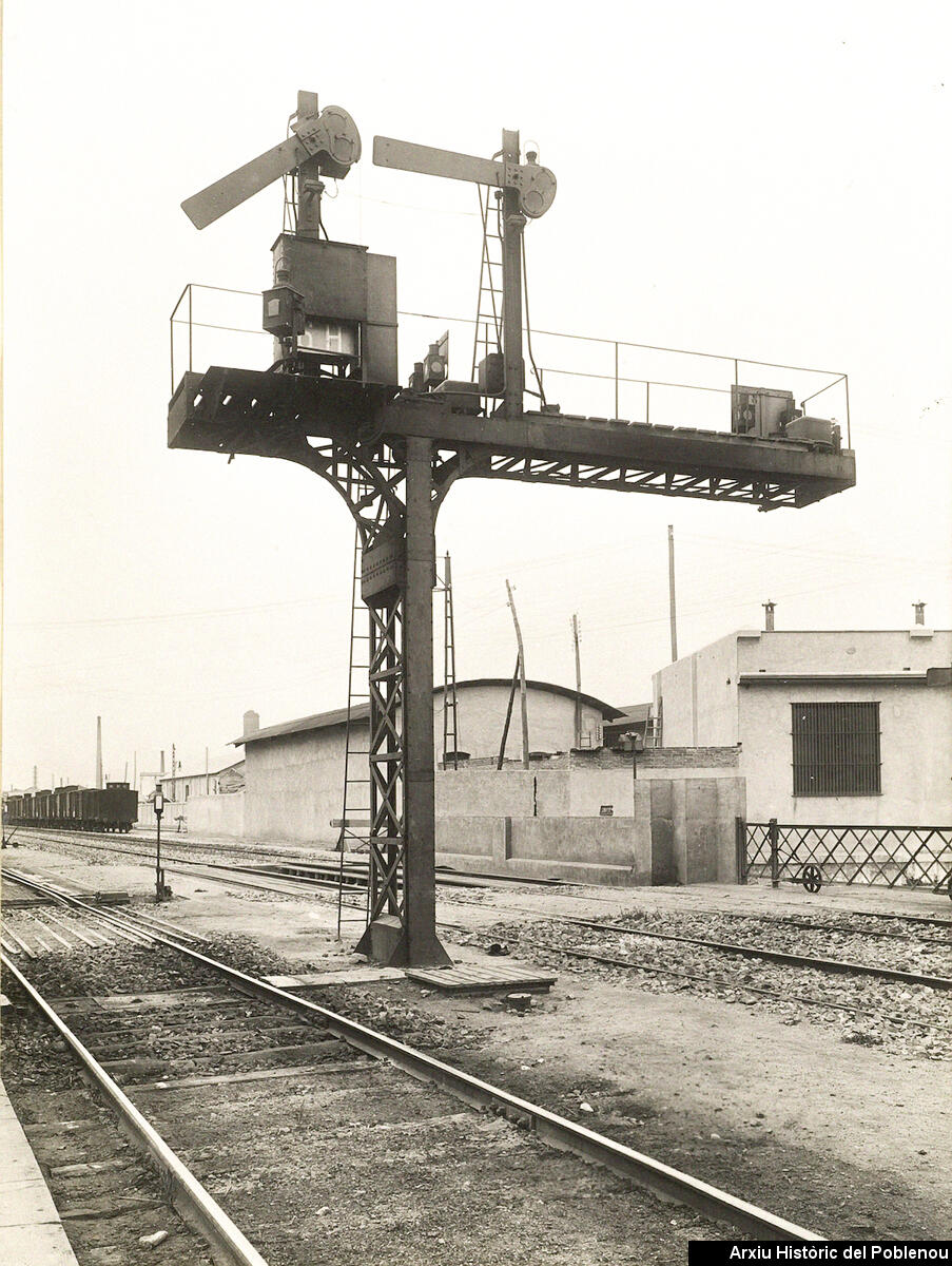 21929 Estació del Poblenou [1970]