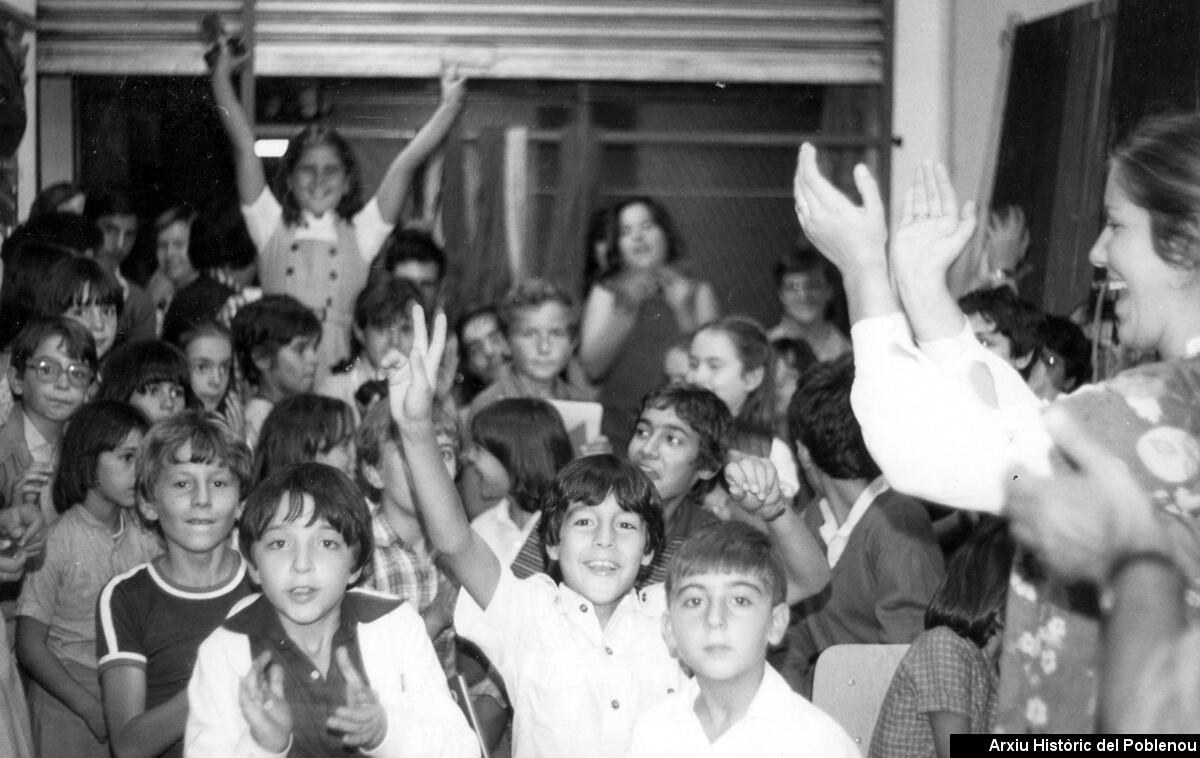 22507 Escola art Poblenou 1982