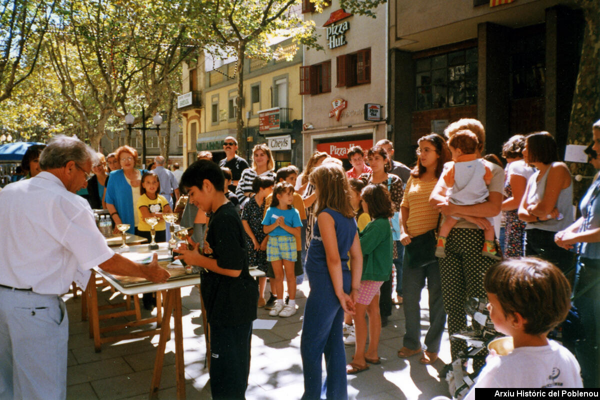 22528 Escola art Poblenou 1998