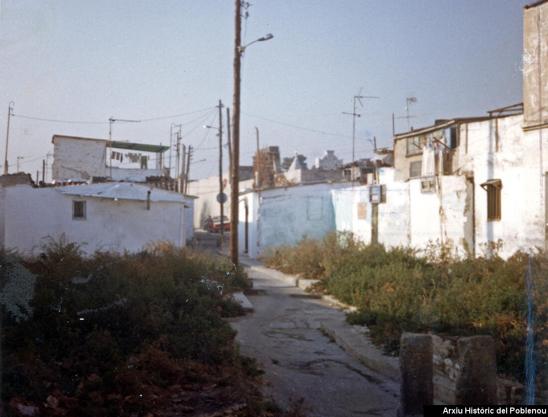 22966 Barraques rera cementiri [1980]