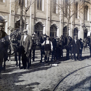 23169 Els tres tombs 1919