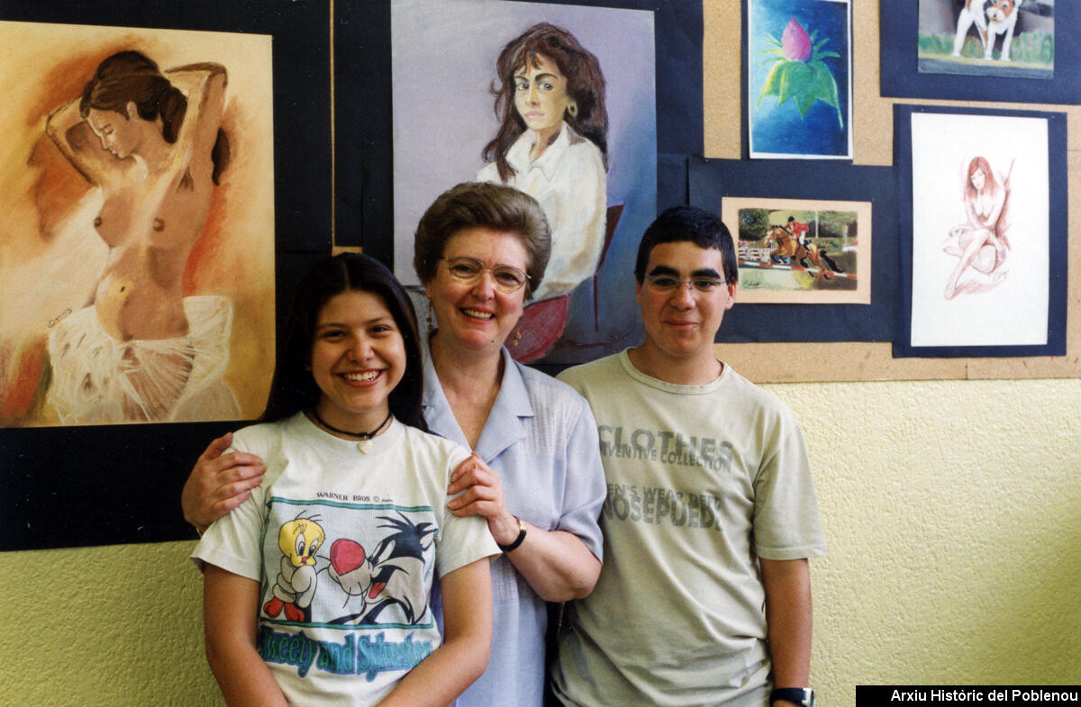 23971 Institut Poblenou 2002