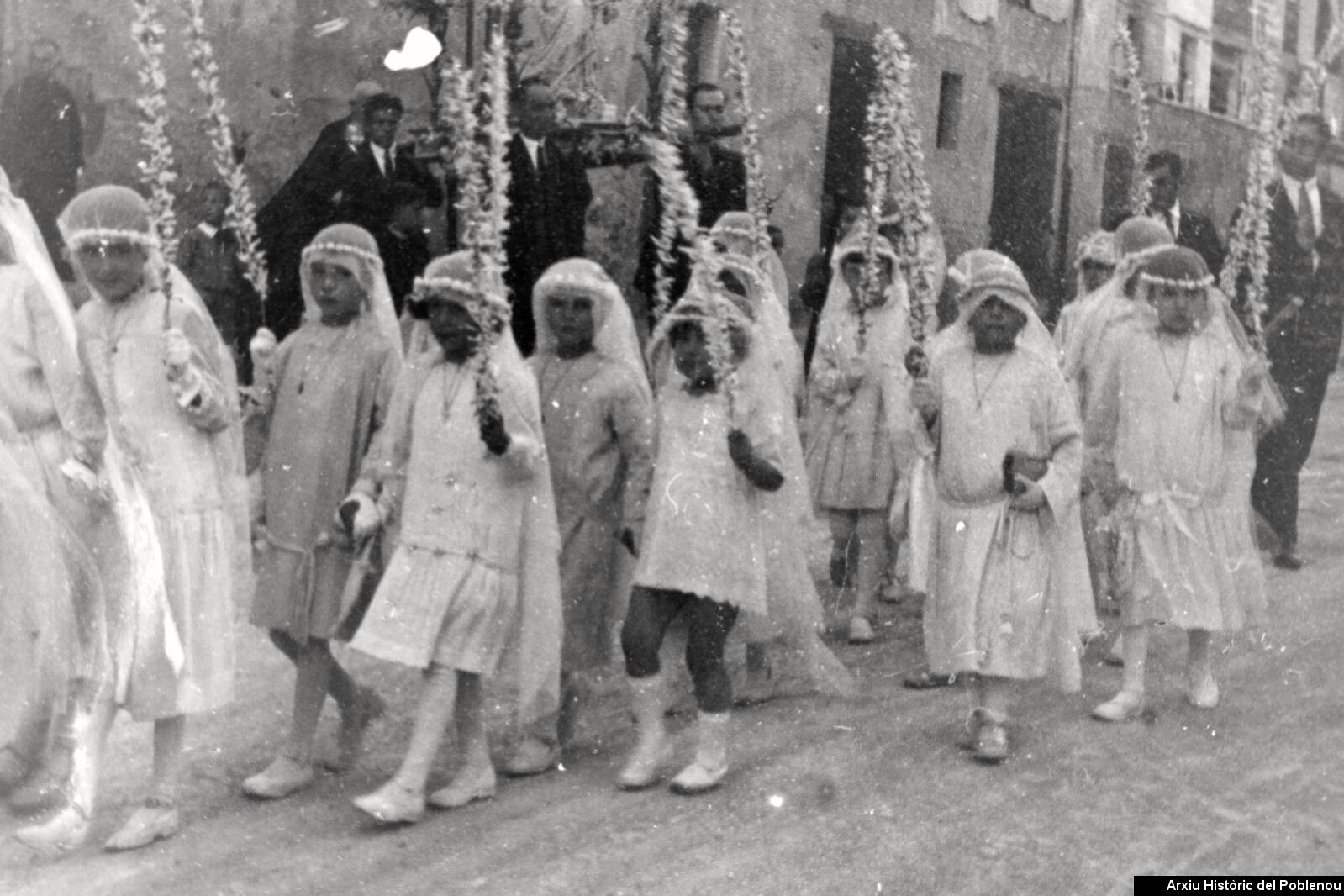 24205 Primeres Comunions Poblenou 1920