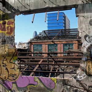 24236 Enderrocs al Poblenou 2008