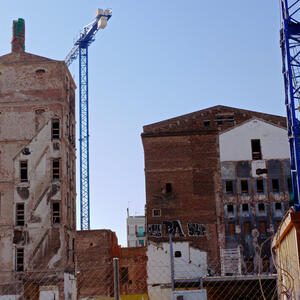 24252 Enderrocs al Poblenou 2007