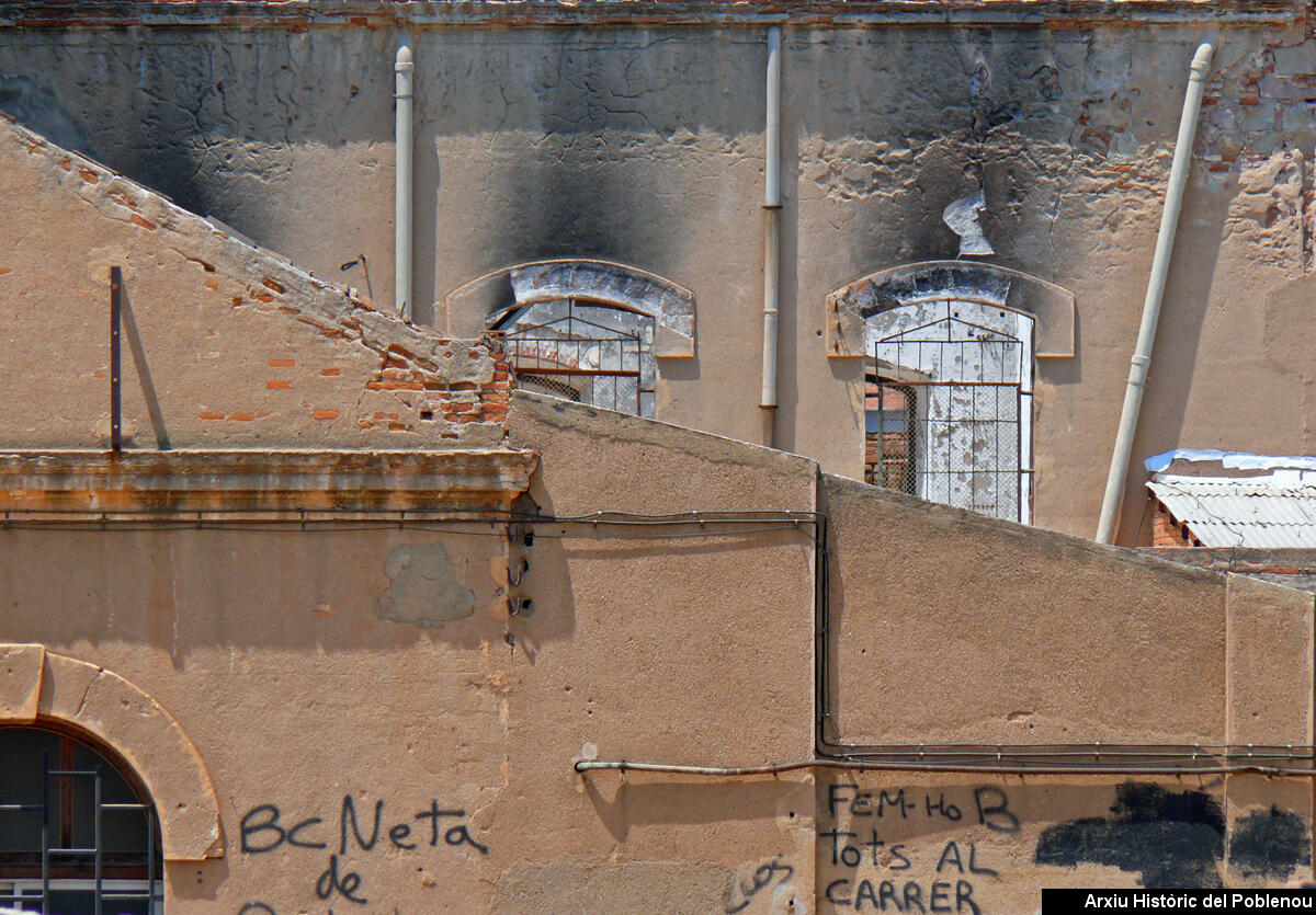 24249 Enderrocs al Poblenou 2007