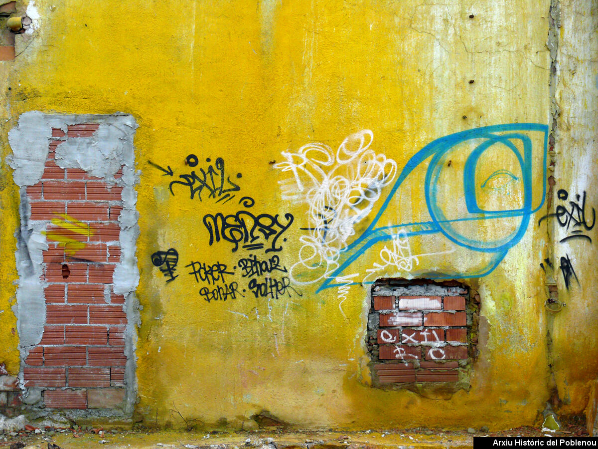 24258 Enderrocs al Poblenou 2009