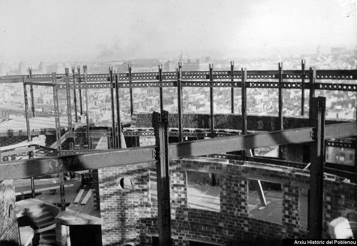 24613 TORRAS HERRERIA Y CONSTRUCCIONES 1942