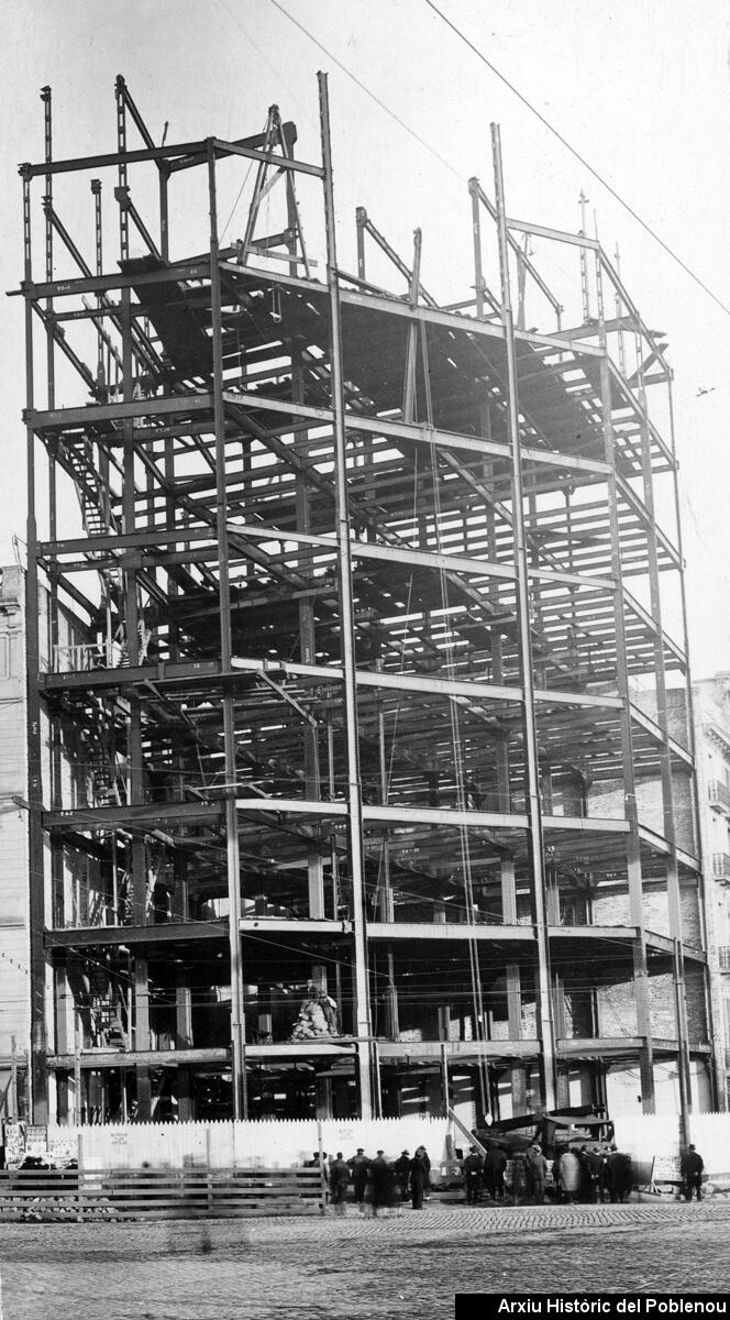 24621 TORRAS HERRERIA Y CONSTRUCCIONES 1927