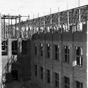 24652 TORRAS HERRERIA Y CONSTRUCCIONES 1944