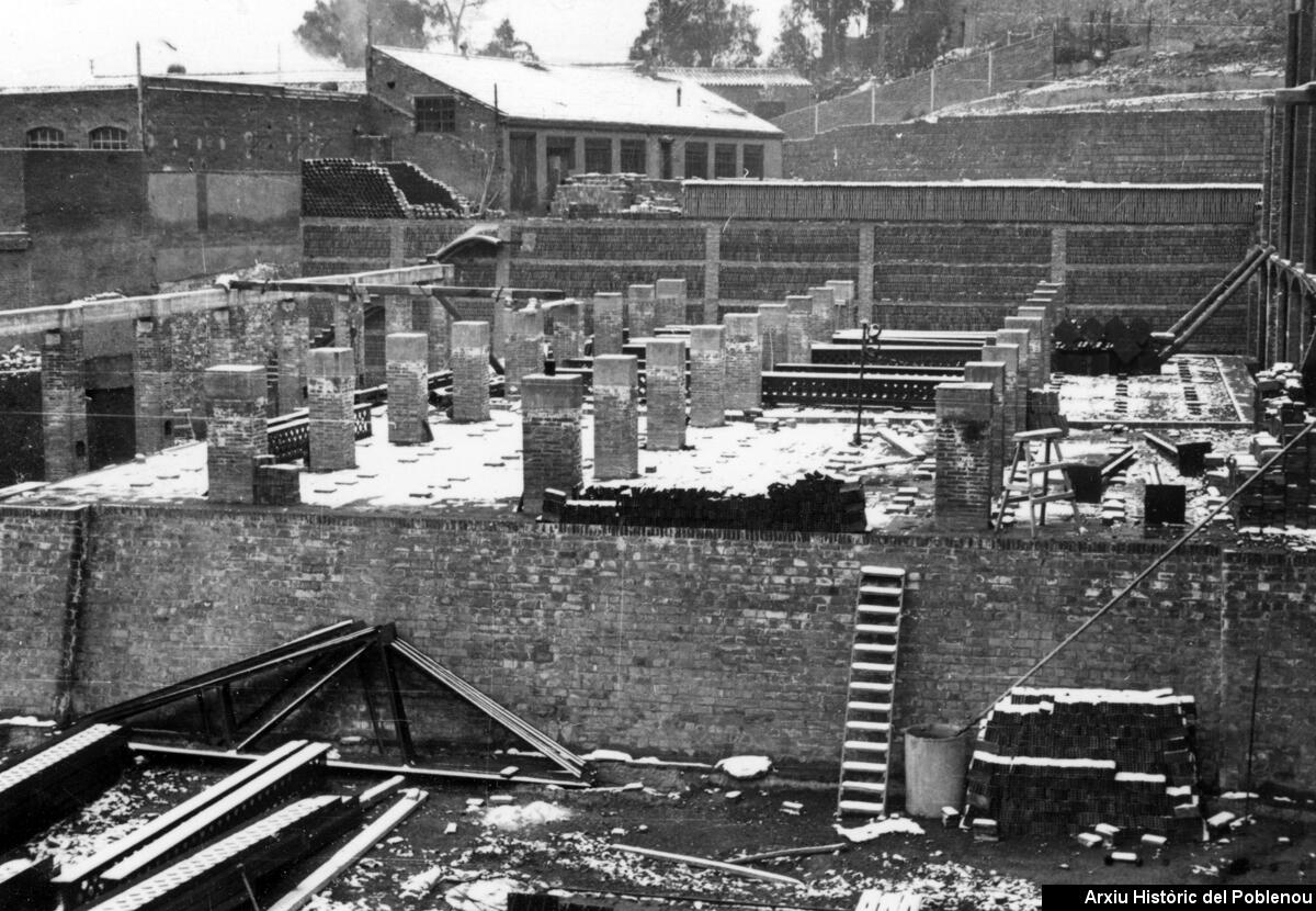 24650 TORRAS HERRERIA Y CONSTRUCCIONES 1946