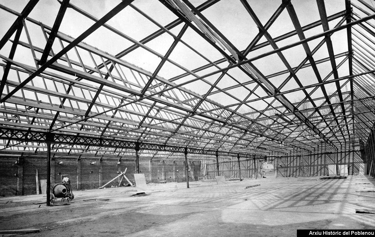24679 TORRAS HERRERIA Y CONSTRUCCIONES [1920]