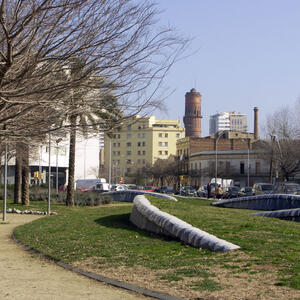 07544 Plaça Gandhi 2006