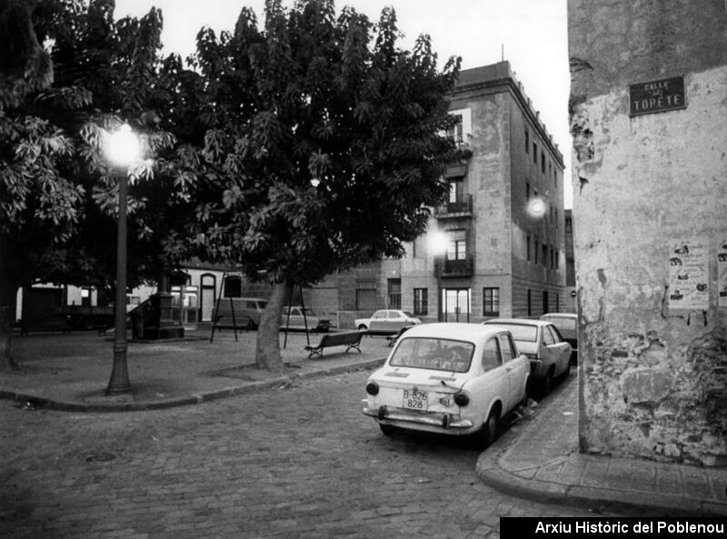 02317 Plaça Prim [1986]