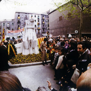 04156 Monument Dr Trueta 1978