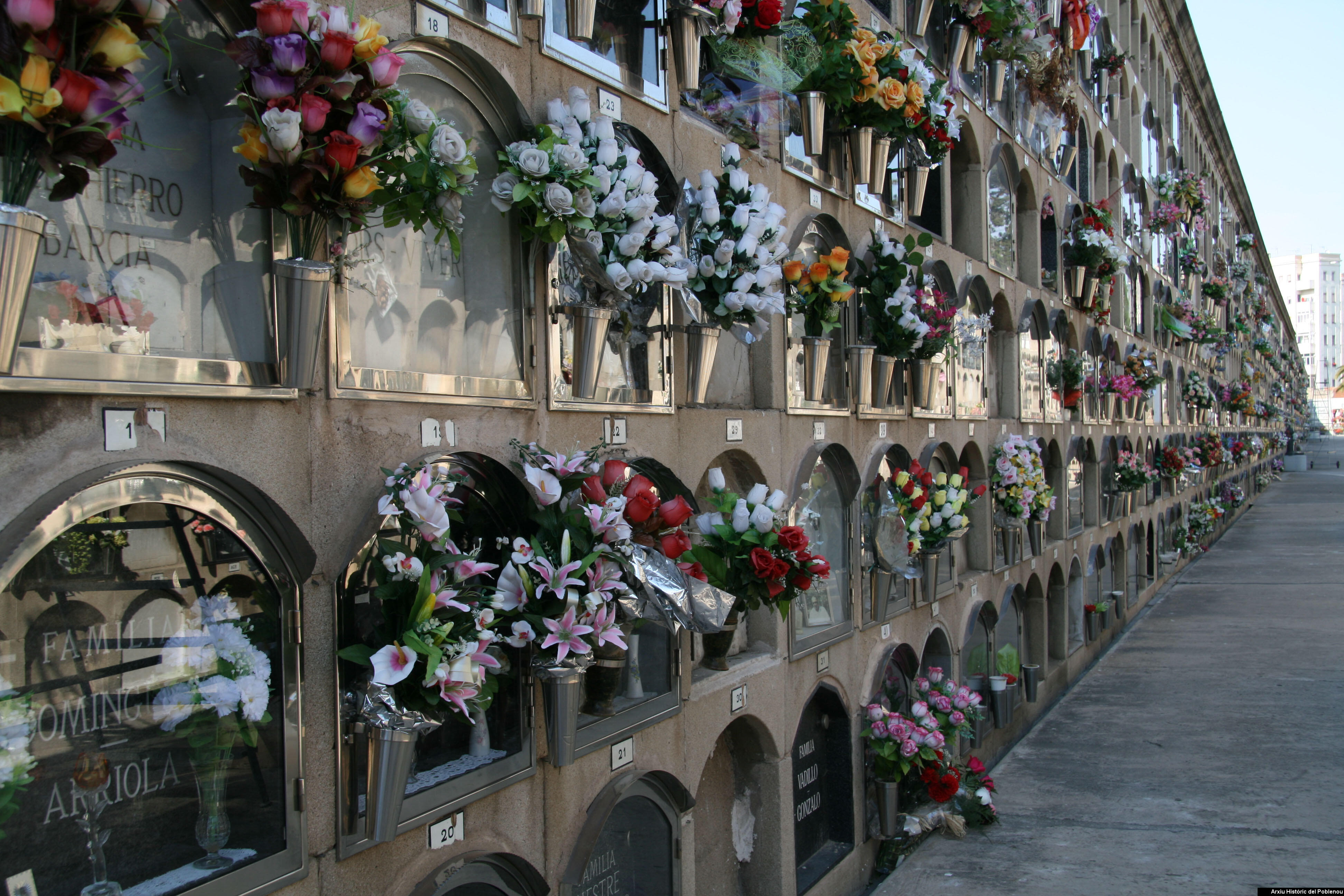 09133 Cementiri de l'est 2008