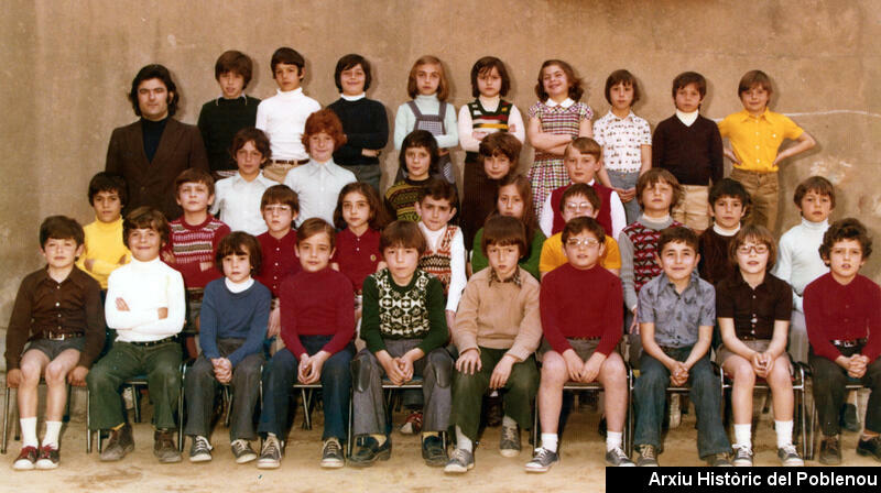15958 Escola Voramar [1982]