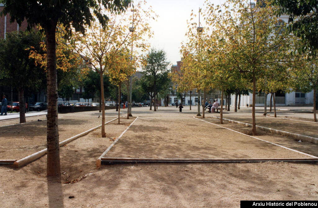 00401 Plaça Josep Maria Huertas 1993
