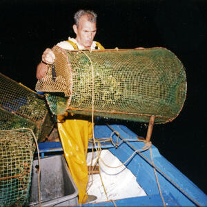 09020 Pescador El Sardina 2002
