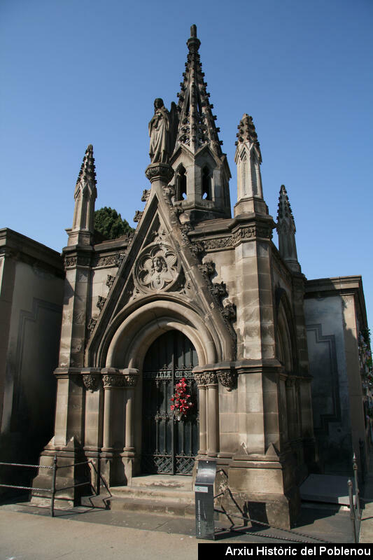 09170 Cementiri de l'est 2008