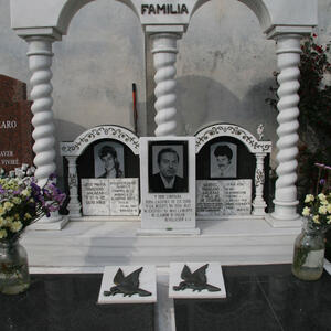 09197 Cementiri de l'est 2008