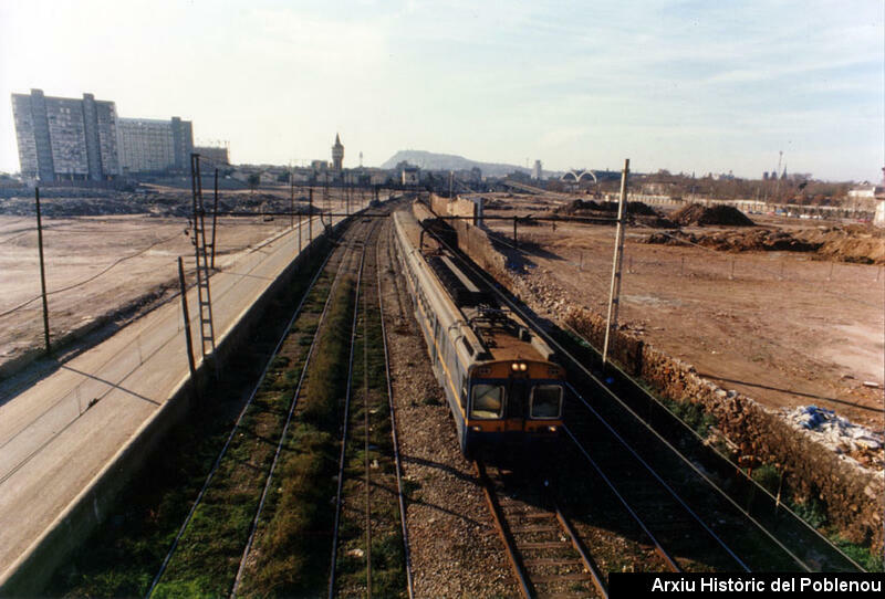03089 Tren 1989